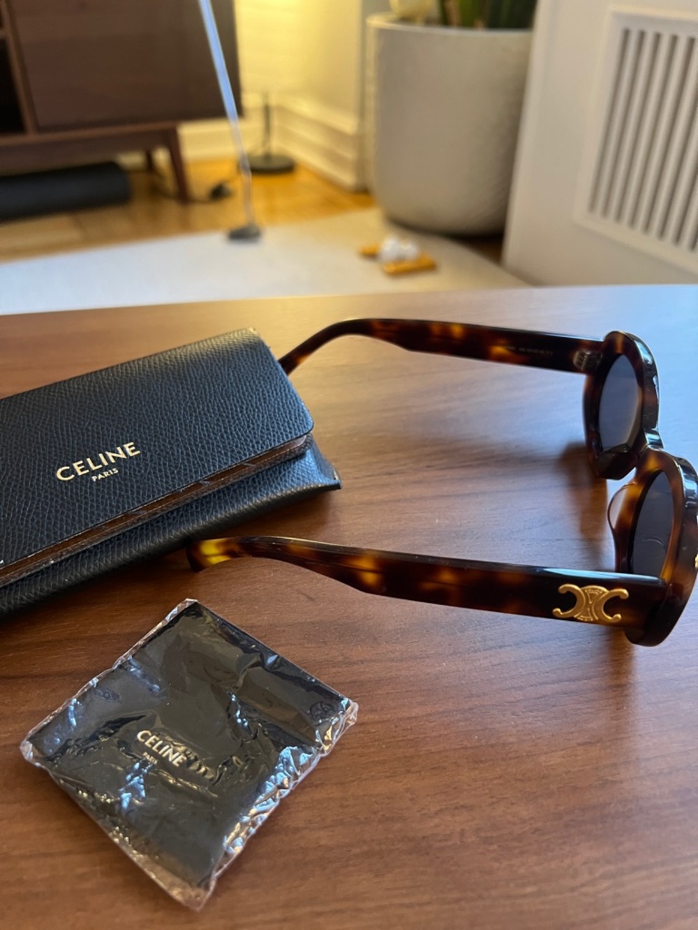 Celine Tortoise Triomphe Oval Sunglasses - Picture 6 of 8